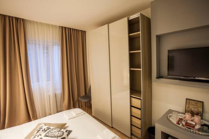 Facadoro Apartments เอเธนส์ ภายนอก รูปภาพ